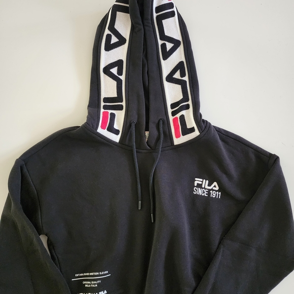 FILA Black Hoodie Sweater - Picture 4 of 9